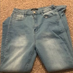 Navi (NVGTN) light wash jeans